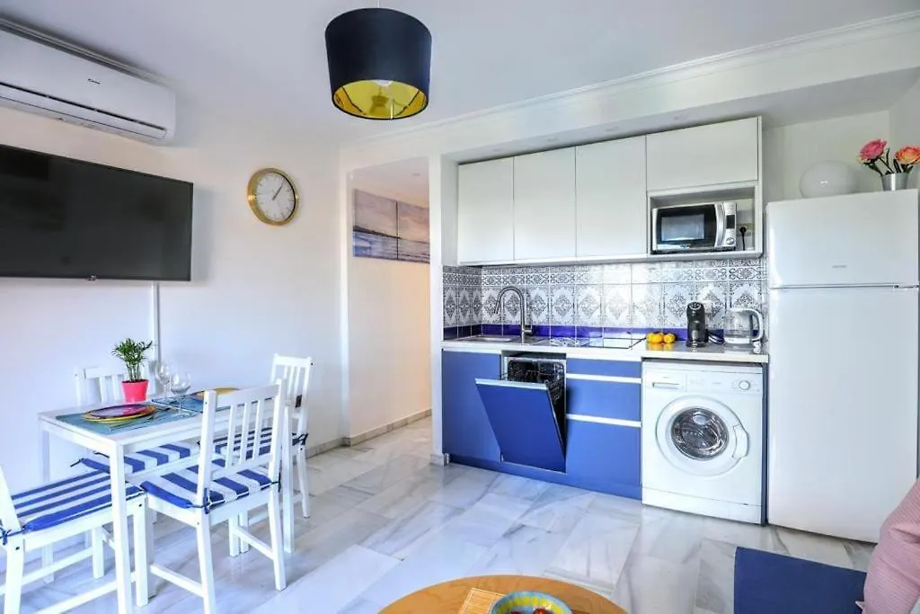 Blue Marine Home - Parking, Pool, Ac, Wifi Fuengirola 0*,  Spain
